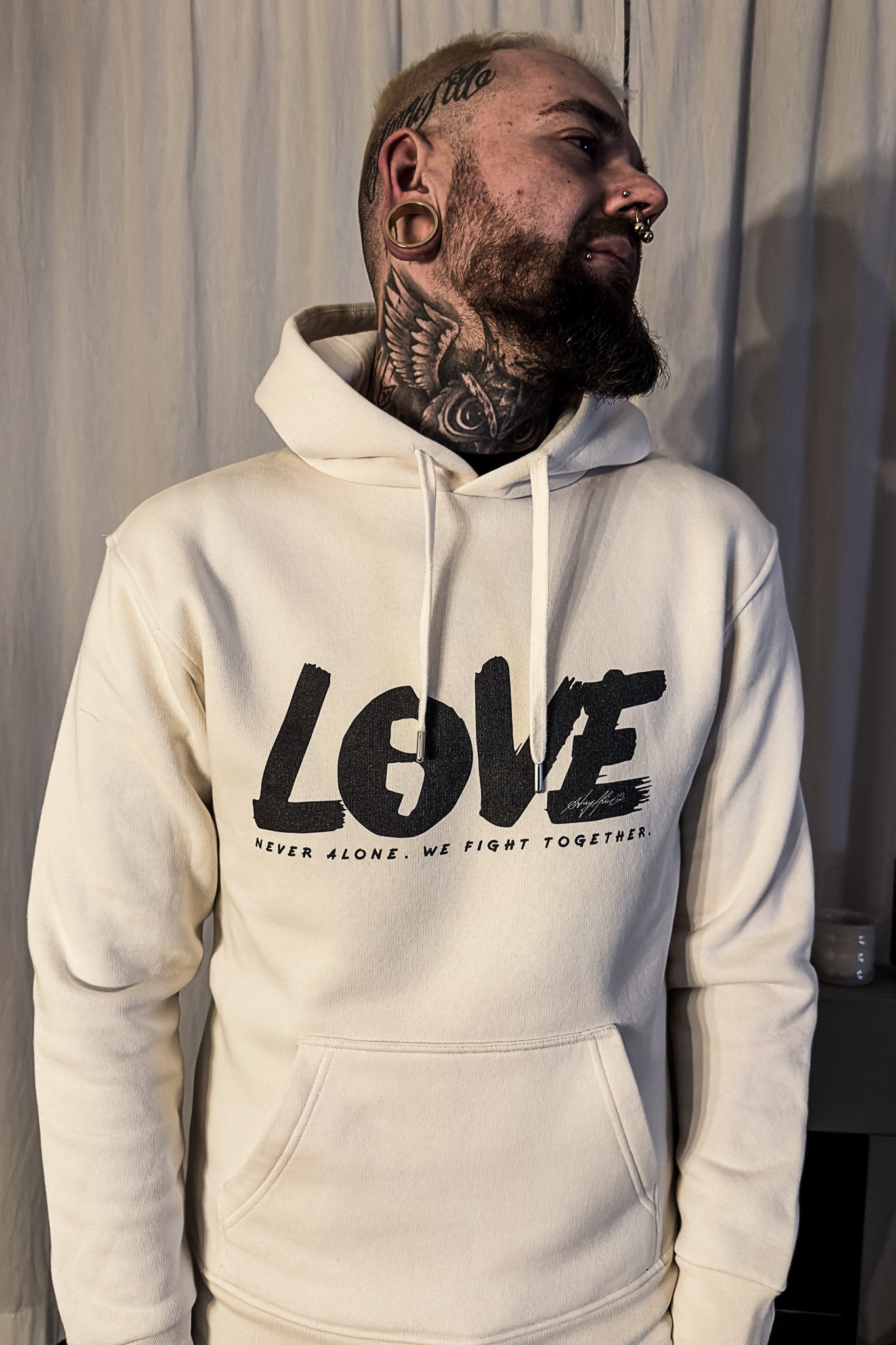 LOVE - HOODIE