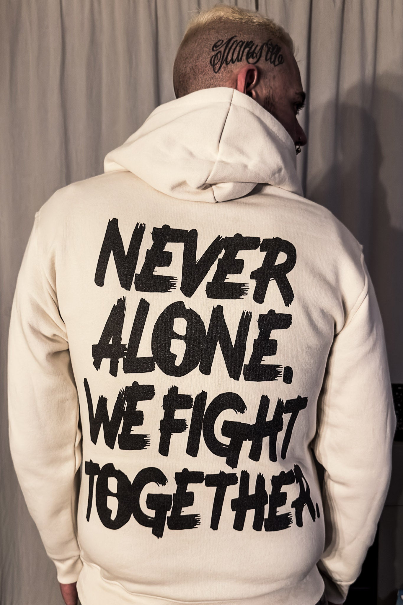 LOVE - HOODIE